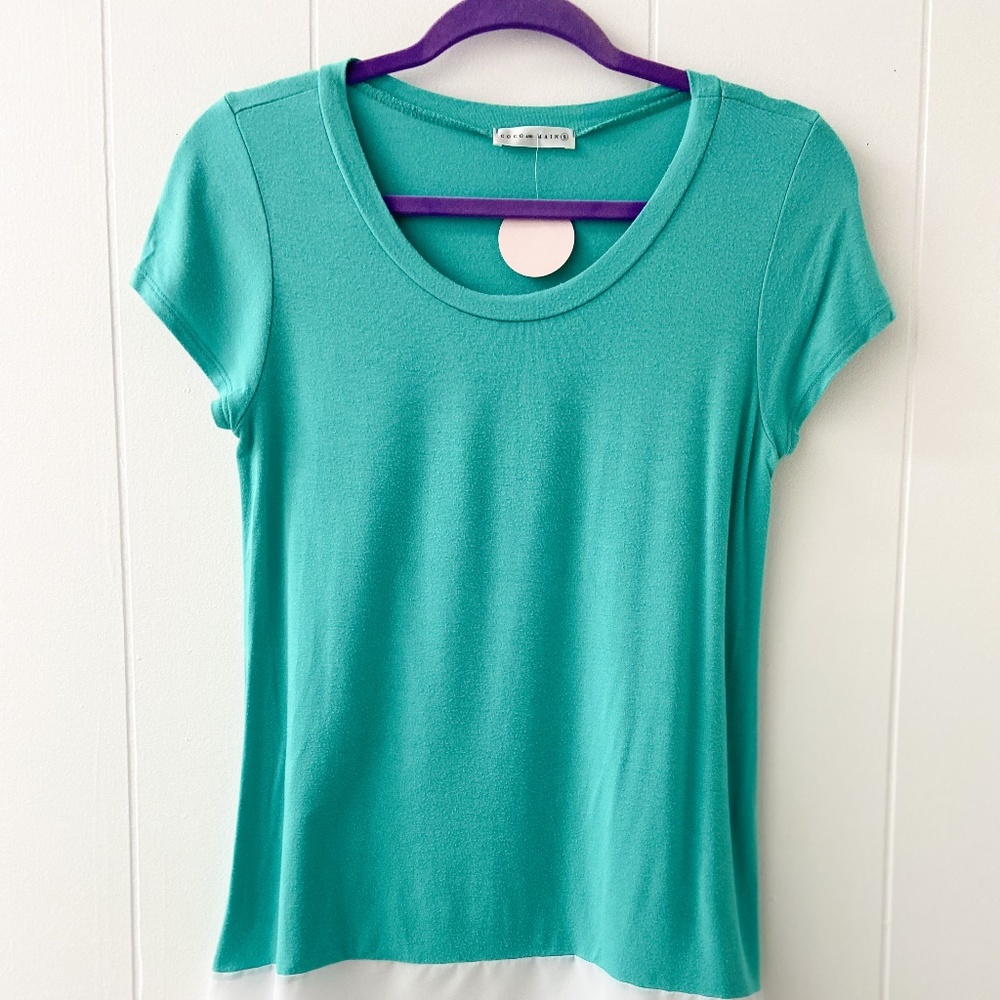 turquoise blue t-shirt, layered tee